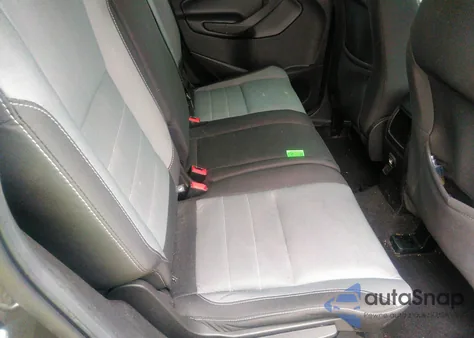 2017 Ford Escape from USA, damaged, VIN 1FMCU0F768UD71802